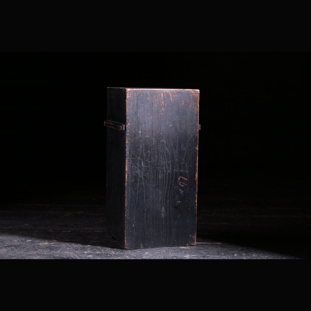 【匿名配送】欧州の家具と古民具 けんどん箱 E0128 – 赤富士竜市オンラインショップ｜リメイク和家具