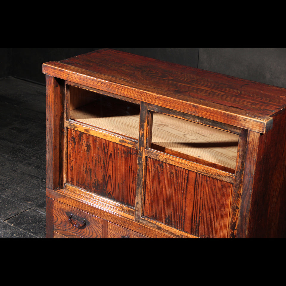 けやきと杉の茶箪笥 B0967