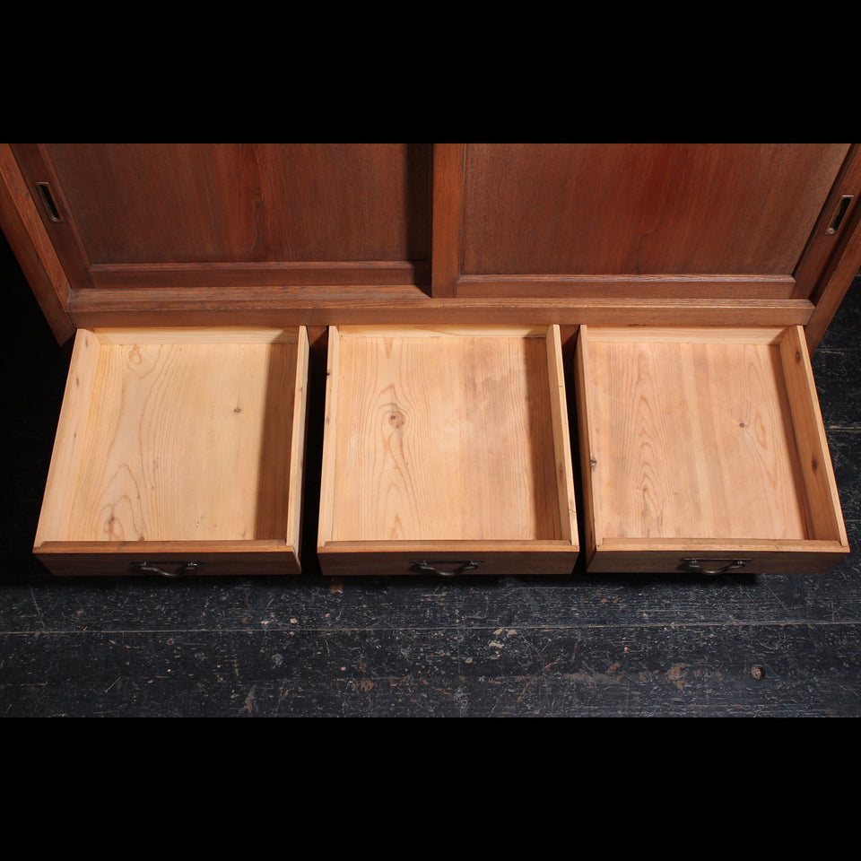 欅の水屋箪笥 C1210