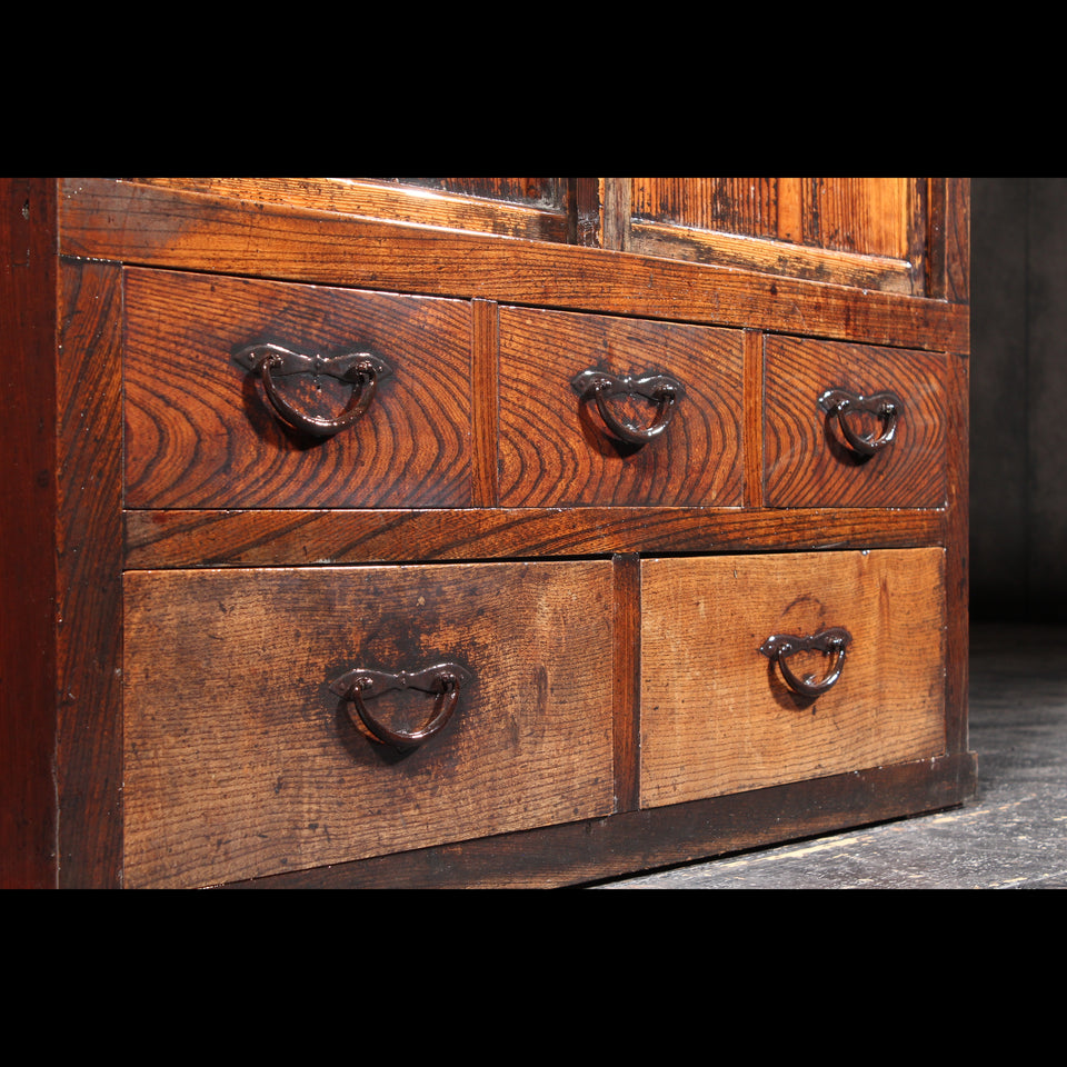 けやきと杉の茶箪笥 B0967