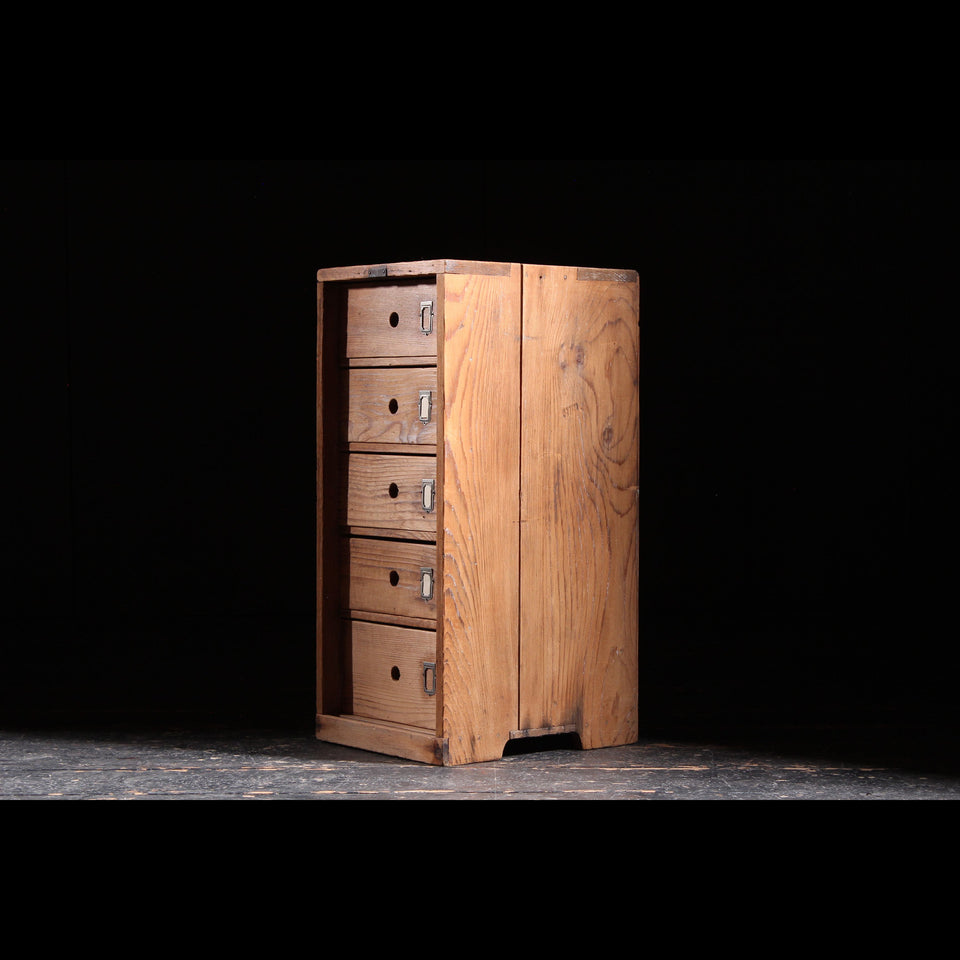 杉の引き出し C0688