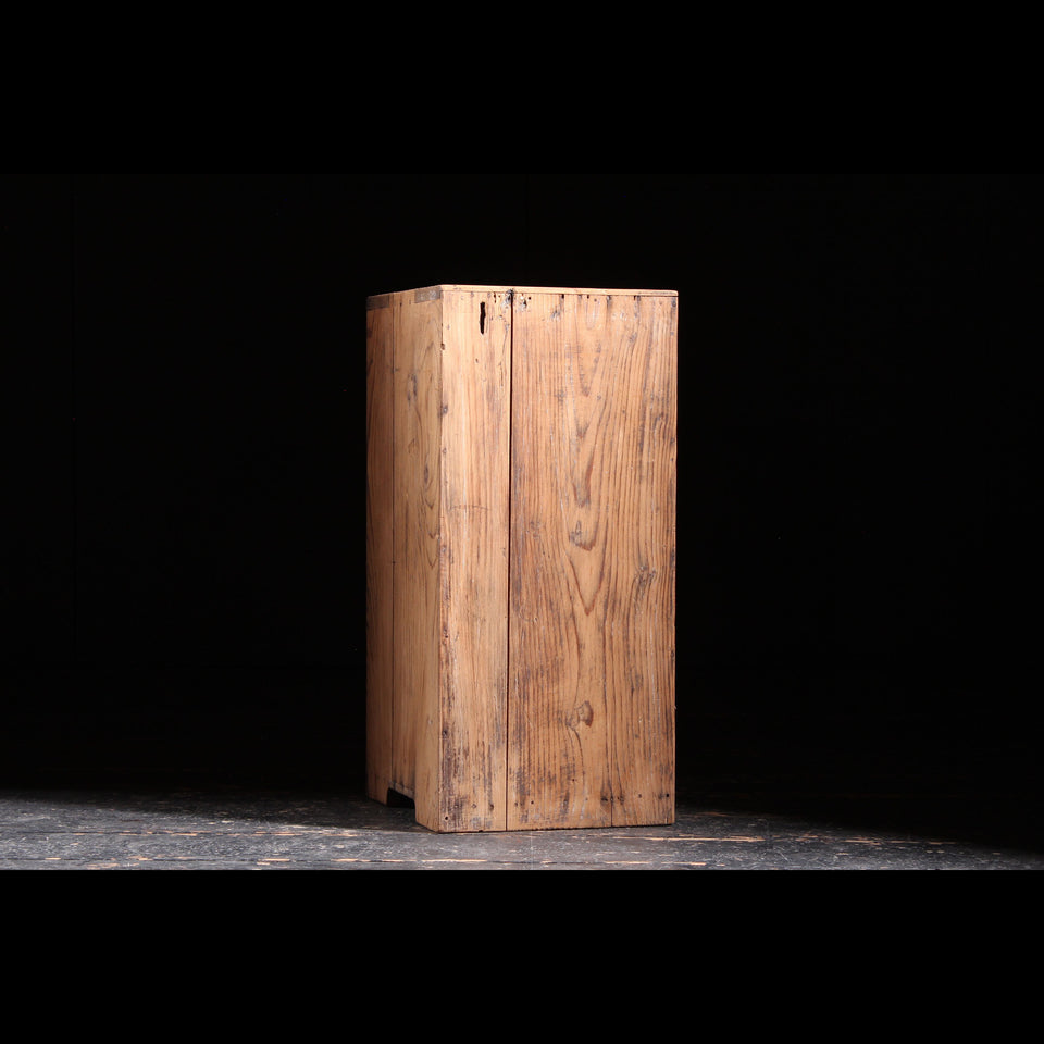 杉の引き出し C0688