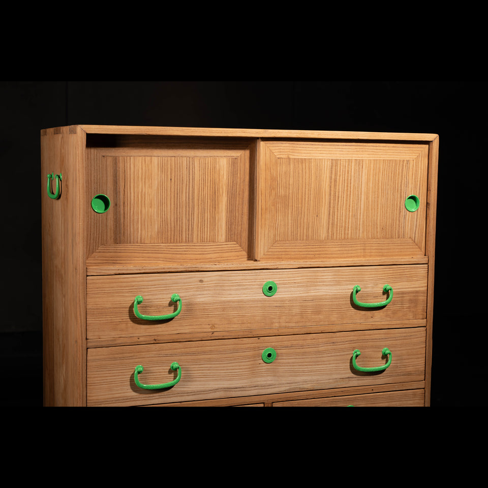 萌黄金具の小箪笥 G0268