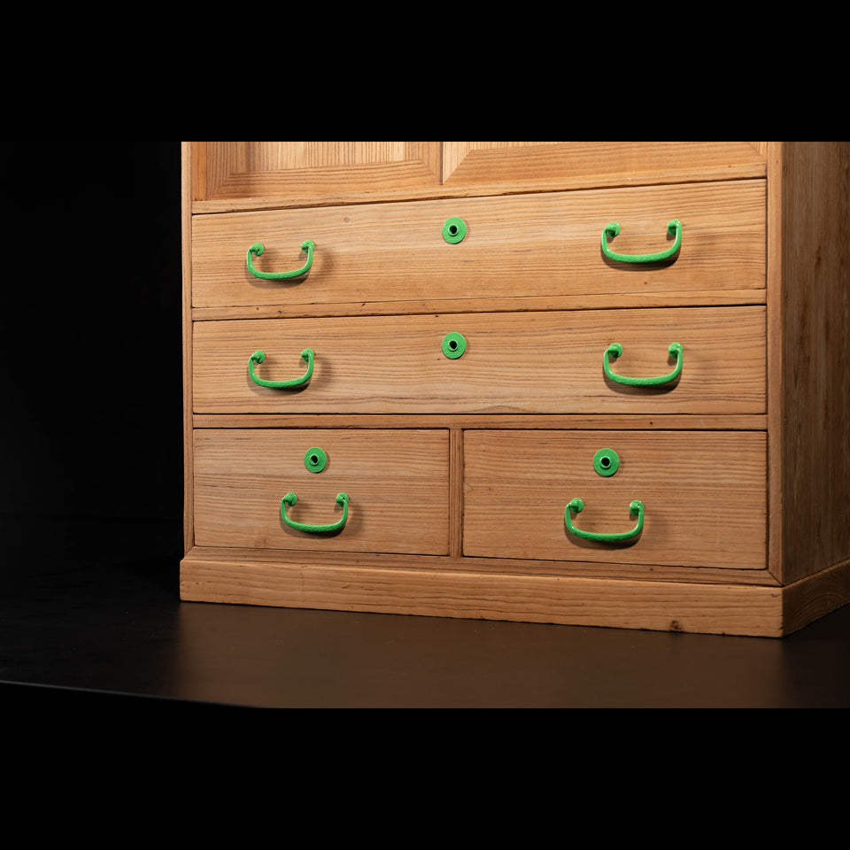 萌黄金具の小箪笥 G0268