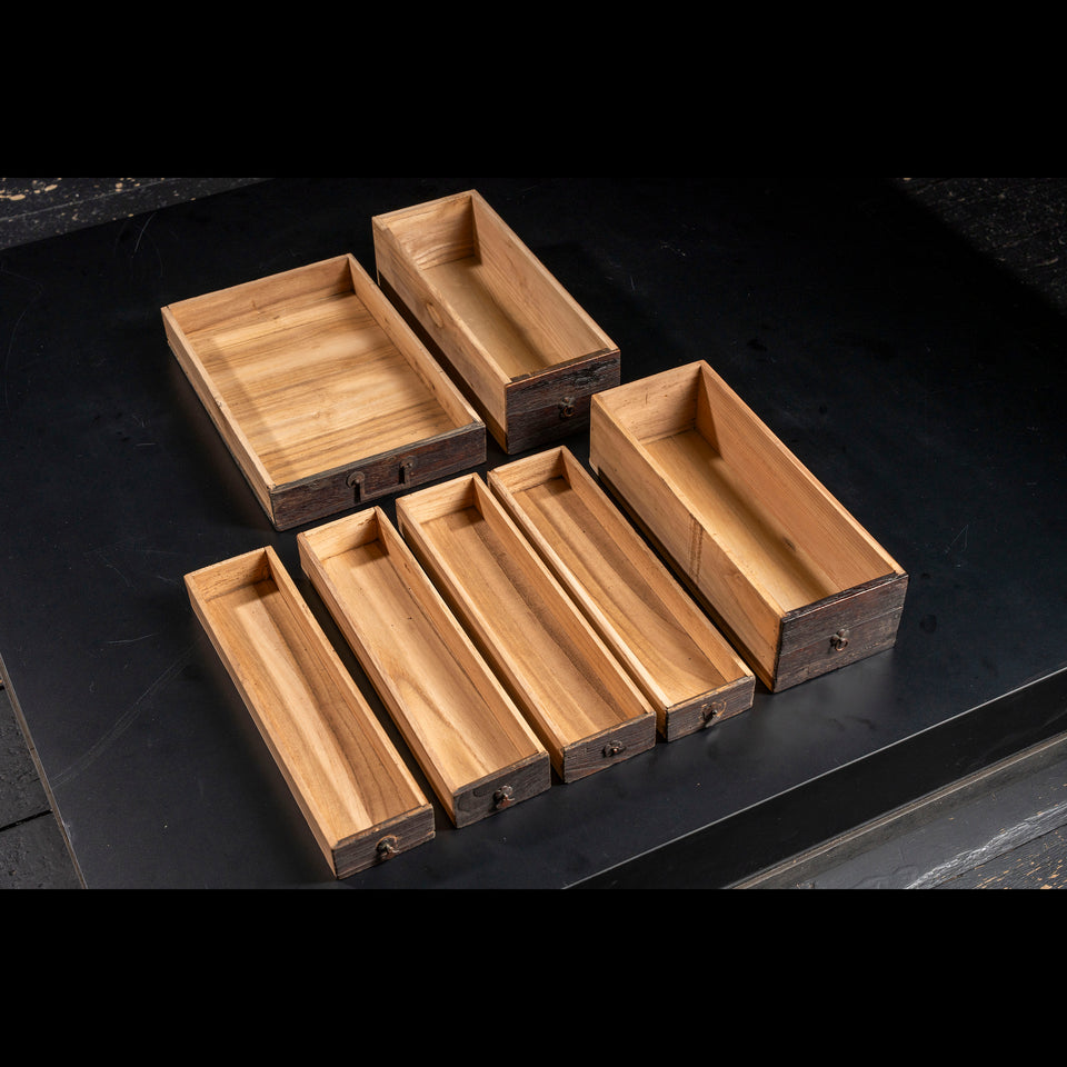 Funadansu (Japanese sea chest) G0383