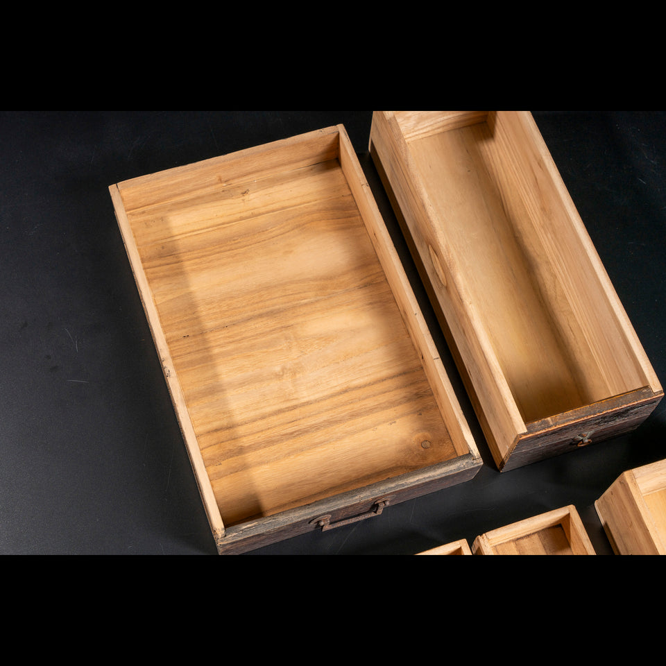 Funadansu (Japanese sea chest) G0383